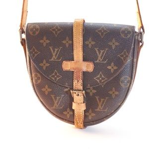 Louis Vuitton Monogram Print Chantilli PM